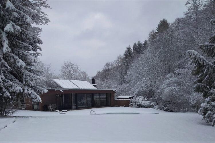 Luxury Villa With Swimming Pool Stavelot Exterior photo